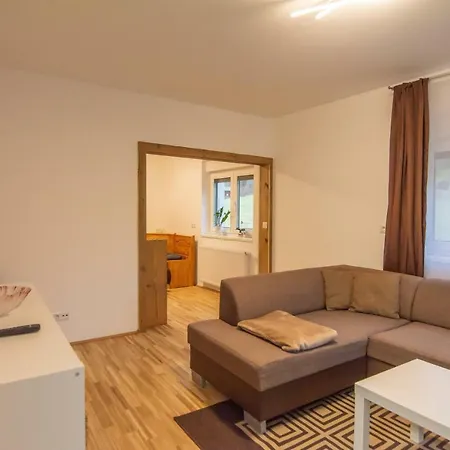 ゲストハウス Vista Monte エーベン・イム・ポンガウ