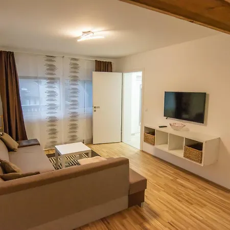 Vista Monte エーベン・イム・ポンガウ